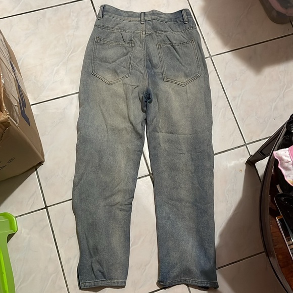 Washed And Distressed Zip Jeans - Picture 4 of 4